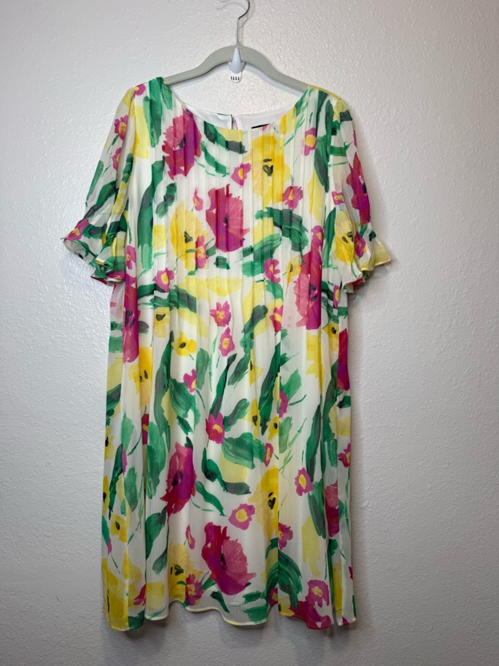 DKNY Floral Cocktail A-Line Flutter Sleeve Lined Dress Size 12 Spring Party